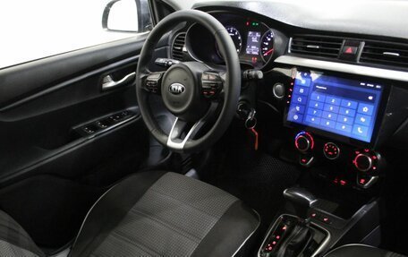 KIA Rio IV, 2019 год, 1 395 000 рублей, 14 фотография