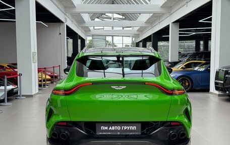 Aston Martin DBX I, 2024 год, 30 000 000 рублей, 5 фотография