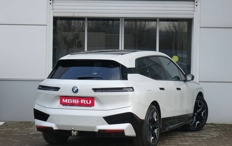 BMW iX, 2022 год, 7 600 000 рублей, 3 фотография