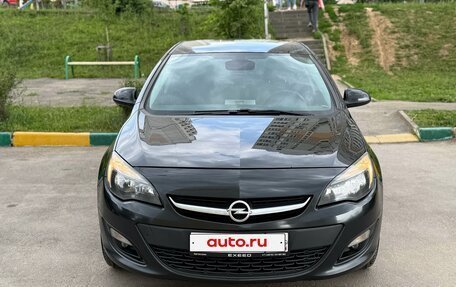 Opel Astra J, 2014 год, 1 000 000 рублей, 2 фотография