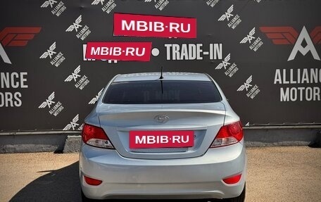 Hyundai Solaris II рестайлинг, 2013 год, 835 000 рублей, 6 фотография