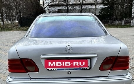 Mercedes-Benz E-Класс, 1998 год, 690 000 рублей, 7 фотография