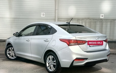 Hyundai Solaris II рестайлинг, 2018 год, 979 000 рублей, 7 фотография
