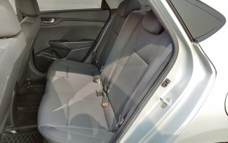 Hyundai Solaris II рестайлинг, 2018 год, 979 000 рублей, 11 фотография