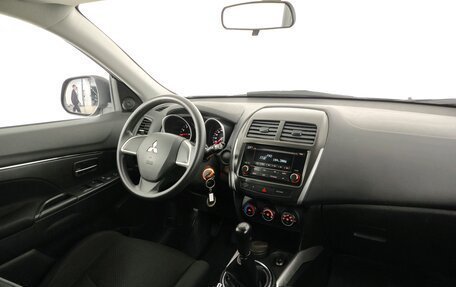 Mitsubishi ASX I рестайлинг, 2012 год, 1 180 000 рублей, 16 фотография