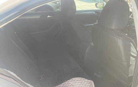 Volkswagen Jetta VI, 2013 год, 647 000 рублей, 9 фотография