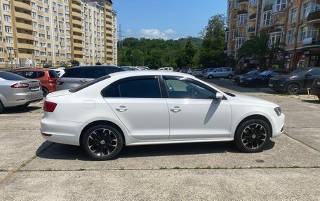 Volkswagen Jetta VI, 2013 год, 647 000 рублей, 5 фотография