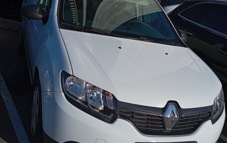 Renault Logan II, 2018 год, 590 000 рублей, 17 фотография