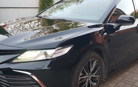 Toyota Camry, 2021 год, 3 600 000 рублей, 7 фотография