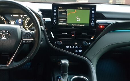 Toyota Camry, 2021 год, 3 600 000 рублей, 16 фотография