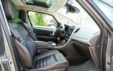 Renault Espace V рестайлинг, 2015 год, 1 736 800 рублей, 11 фотография