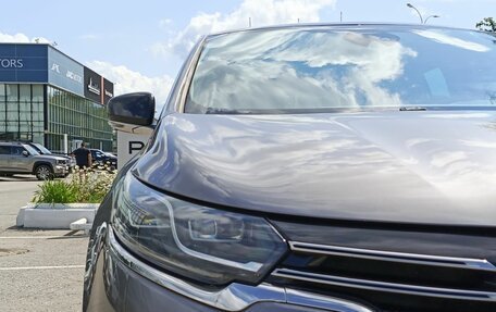 Renault Espace V рестайлинг, 2015 год, 1 736 800 рублей, 17 фотография