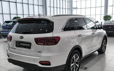KIA Sorento III Prime рестайлинг, 2018 год, 2 550 000 рублей, 5 фотография