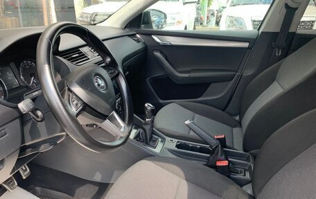 Skoda Octavia, 2014 год, 947 000 рублей, 13 фотография