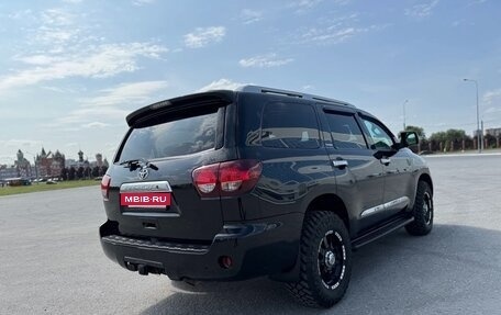 Toyota Sequoia II рестайлинг, 2018 год, 15 000 000 рублей, 6 фотография