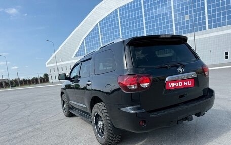 Toyota Sequoia II рестайлинг, 2018 год, 15 000 000 рублей, 3 фотография