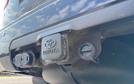 Toyota Sequoia II рестайлинг, 2018 год, 15 000 000 рублей, 20 фотография