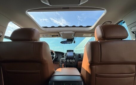 Toyota Sequoia II рестайлинг, 2018 год, 15 000 000 рублей, 24 фотография