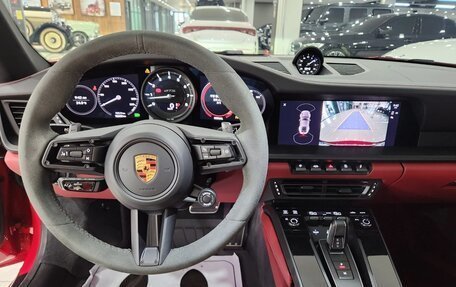 Porsche 911, 2022 год, 13 400 000 рублей, 8 фотография