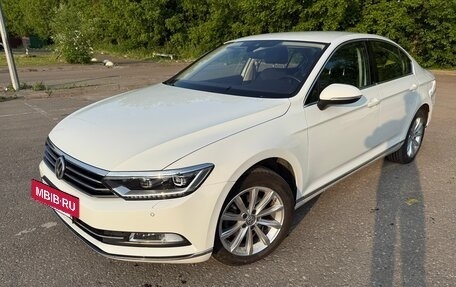 Volkswagen Passat B8 рестайлинг, 2019 год, 2 100 000 рублей, 12 фотография
