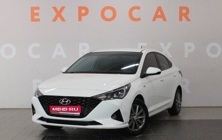 Hyundai Solaris II рестайлинг, 2021 год, 1 640 000 рублей, 1 фотография