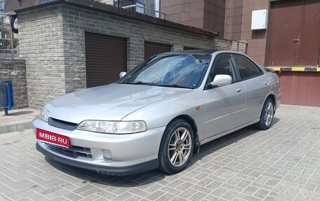 Honda Integra III рестайлинг, 1998 год, 350 000 рублей, 1 фотография