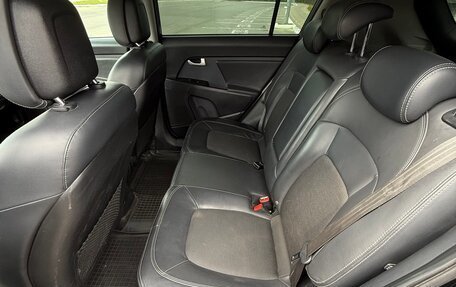KIA Sportage III, 2010 год, 1 300 000 рублей, 8 фотография