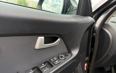 KIA Sportage III, 2010 год, 1 300 000 рублей, 10 фотография