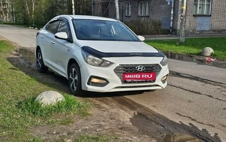 Hyundai Solaris II рестайлинг, 2019 год, 840 000 рублей, 2 фотография