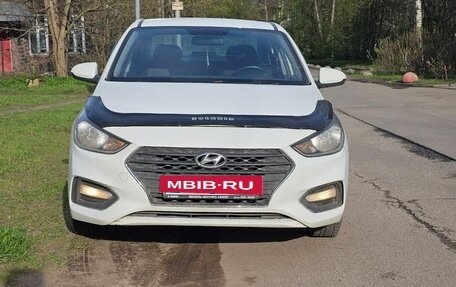 Hyundai Solaris II рестайлинг, 2019 год, 840 000 рублей, 4 фотография