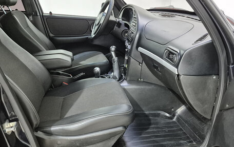 Chevrolet Niva I рестайлинг, 2012 год, 487 000 рублей, 14 фотография