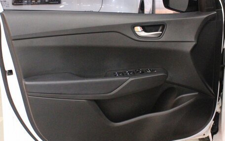 Hyundai Solaris II рестайлинг, 2021 год, 1 640 000 рублей, 19 фотография