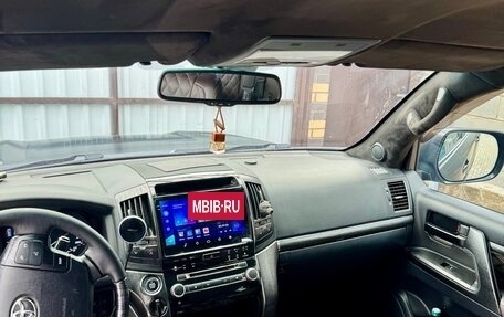 Toyota Land Cruiser 200, 2012 год, 4 000 000 рублей, 26 фотография