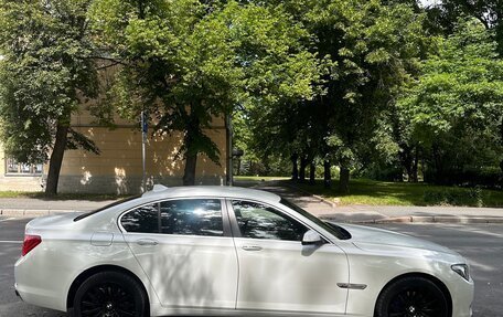 BMW 7 серия, 2011 год, 1 700 000 рублей, 4 фотография