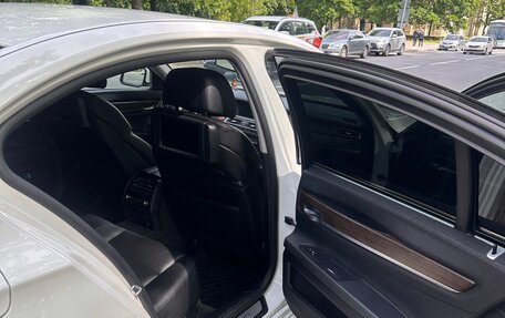 BMW 7 серия, 2011 год, 1 700 000 рублей, 13 фотография