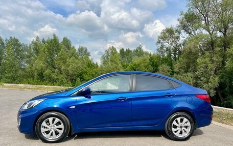 Hyundai Solaris II рестайлинг, 2011 год, 800 000 рублей, 9 фотография