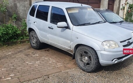 Chevrolet Niva I рестайлинг, 2012 год, 350 000 рублей, 4 фотография