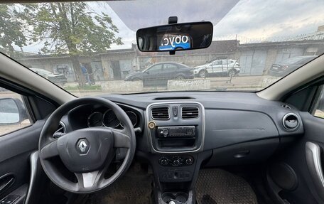 Renault Logan II, 2017 год, 350 000 рублей, 6 фотография