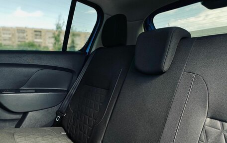 Renault Sandero II рестайлинг, 2018 год, 1 240 000 рублей, 17 фотография