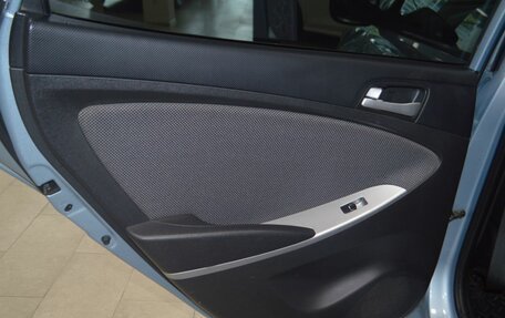 Hyundai Solaris II рестайлинг, 2013 год, 699 000 рублей, 28 фотография