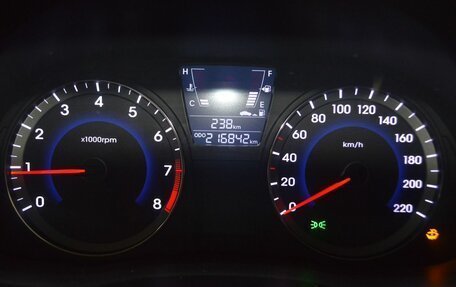 Hyundai Solaris II рестайлинг, 2013 год, 699 000 рублей, 40 фотография