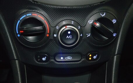Hyundai Solaris II рестайлинг, 2013 год, 699 000 рублей, 38 фотография