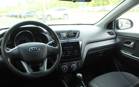 KIA Rio III рестайлинг, 2013 год, 995 000 рублей, 6 фотография