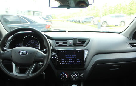 KIA Rio III рестайлинг, 2013 год, 995 000 рублей, 8 фотография