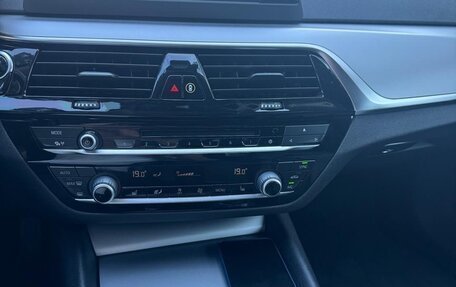 BMW 5 серия, 2018 год, 2 850 000 рублей, 7 фотография