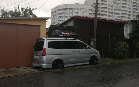 Nissan Serena II, 2001 год, 650 000 рублей, 10 фотография