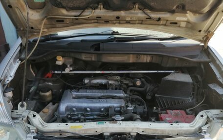 Nissan Serena II, 2001 год, 650 000 рублей, 8 фотография