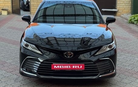 Toyota Camry, 2020 год, 2 890 000 рублей, 5 фотография
