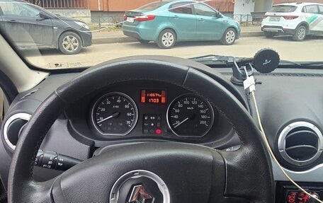 Renault Sandero I, 2011 год, 650 000 рублей, 7 фотография