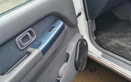 Nissan Terrano II рестайлинг, 1999 год, 420 000 рублей, 4 фотография